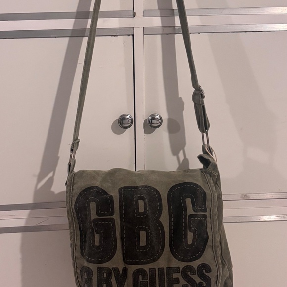 GBG BY GUESS crossbody bag canvas army green with black logo - Picture 2 of 16